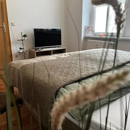 Moderne, Helle Ostviertel-flat4, Esskueche All-in5g *