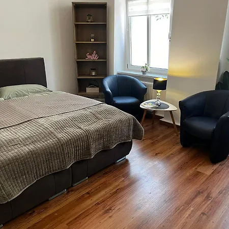Moderne, Helle Ostviertel-flat4, Esskueche All-in5g