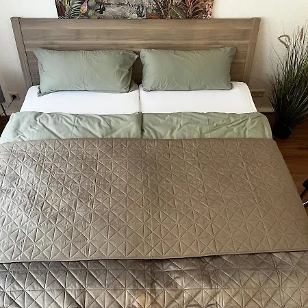 Moderne, Helle Ostviertel-flat4, Esskueche All-in5g Appartement